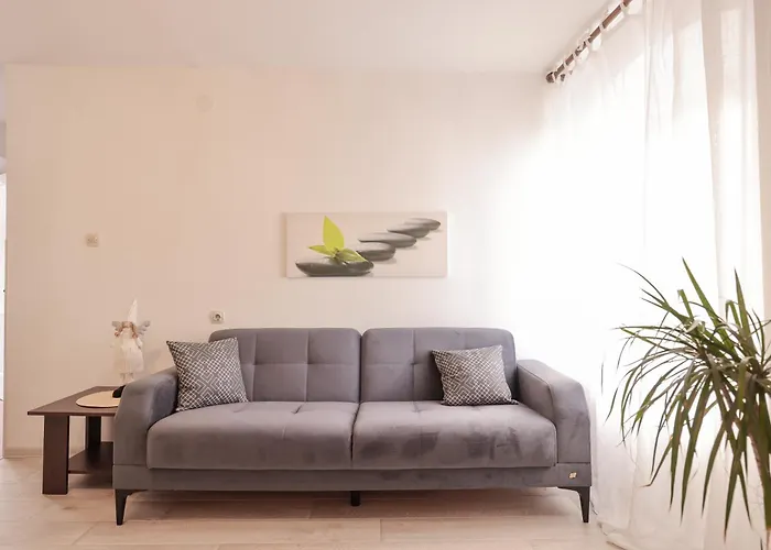 Appartamento Viva - 2 Bedroom In Centar